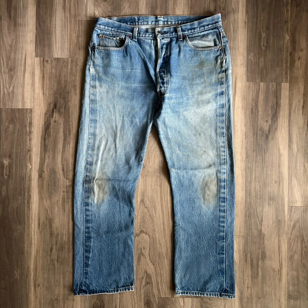 Vintage Levi's 501 Jeans Men's Size 34x27 Medium Wash 1980s Worn